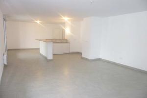 Thumbnail of property #117923223. Click for details