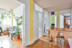Picture of listing #248166353. Appartment for sale in Issy-les-Moulineaux