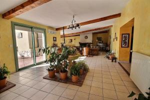 Picture of listing #296773345. Appartment for sale in Coursan