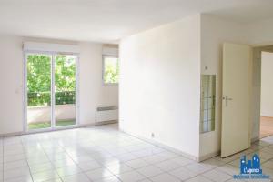 Picture of listing #298739630. Appartment for sale in Bègles