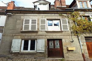 Picture of listing #299083729. Appartment for sale in Aubusson