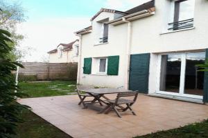 Picture of listing #299734297. Appartment for sale in Villemoisson-sur-Orge