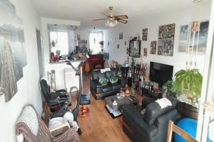 Thumbnail of property #304501381. Click for details