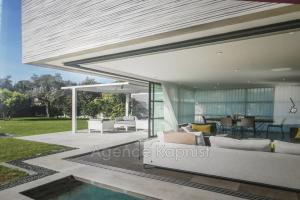Picture of listing #305438043. House for sale in Juan-les-Pins