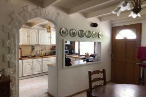 Thumbnail of property #305926660. Click for details
