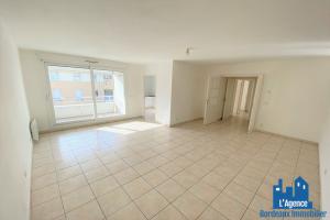 Picture of listing #309884277. Appartment for sale in Bègles