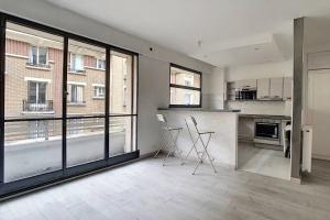 Picture of listing #312054566. Appartment for sale in Paris
