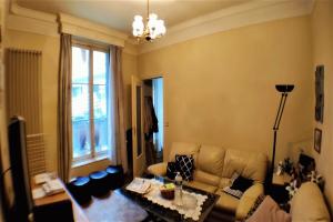 Picture of listing #313183073. Appartment for sale in Paris