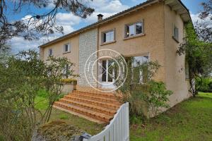 Picture of listing #313815070. Appartment for sale in Sainte-Foy-de-Peyrolières