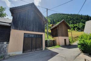 Picture of listing #315358446. House for sale in Seytroux