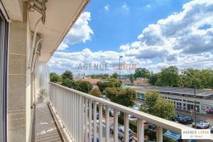 Picture of listing #316018655. Appartment for sale in Le Vésinet