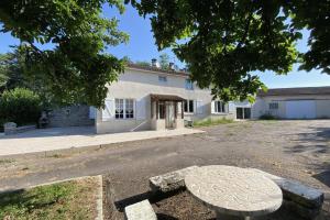 Picture of listing #316226921. House for sale in Bussière-Badil