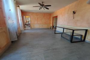 Thumbnail of property #317386504. Click for details