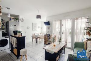 Picture of listing #318097132. Appartment for sale in Villenave-d'Ornon