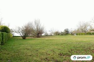 Thumbnail of property #318233013. Click for details