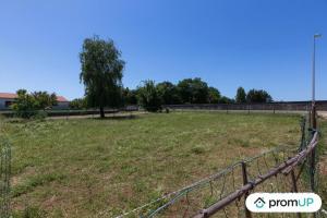 Thumbnail of property #318569037. Click for details