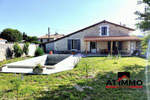 Picture of listing #319086957. House for sale in Chalais