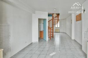 Thumbnail of property #319116863. Click for details