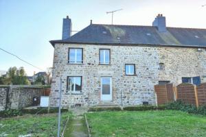 Picture of listing #319447034. House for sale in Martigné-Ferchaud