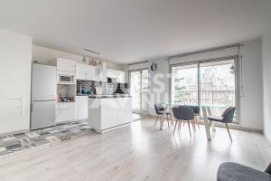 Picture of listing #319677387. Appartment for sale in Paris