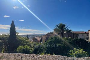 Picture of listing #319748293. House for sale in Hyères