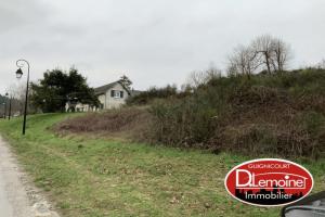 Picture of listing #319836648. Land for sale in Montaigu