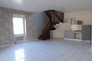 Thumbnail of property #320221698. Click for details