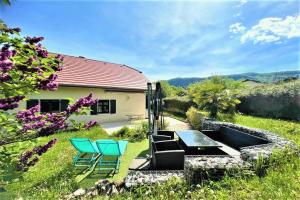 Picture of listing #320484313. House for sale in Annecy