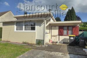 Thumbnail of property #320853012. Click for details