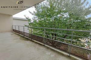 Thumbnail of property #321250457. Click for details