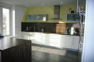 Thumbnail of property #321301680. Click for details