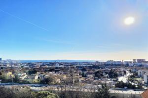 Picture of listing #321429796. Appartment for sale in Marseille