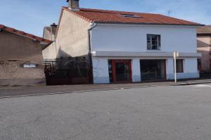 Picture of listing #321464409. Building for sale in Luxeuil-les-Bains