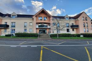Picture of listing #321535294. Appartment for sale in Aubergenville