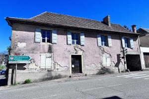 Picture of listing #321672964. Building for sale in Figeac