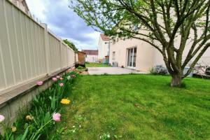 Picture of listing #321901016. House for sale in Plaisir