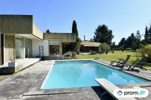 Picture of listing #321975011. House for sale in Nîmes