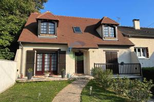Picture of listing #321983436. House for sale in Chilly-Mazarin