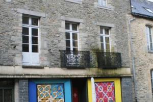 Picture of listing #322035667. Building for sale in Josselin