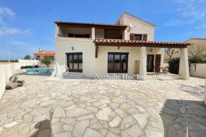 Picture of listing #322042164. House for sale in Canet Plage