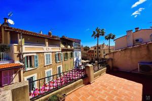 Picture of listing #322184273. Appartment for sale in Sanary-sur-Mer