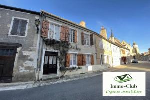 Picture of listing #322242414. House for sale in Moulins-Engilbert
