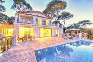 Picture of listing #322242949. House for sale in Antibes