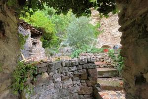 Picture of listing #322275619. House for sale in Saignon