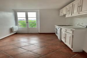 Picture of listing #322432136. Appartment for sale in Versailles