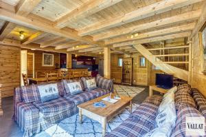 Picture of listing #322436462. Appartment for sale in Val-d'Isère