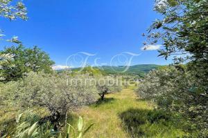 Picture of listing #322489495. Land for sale in Apt