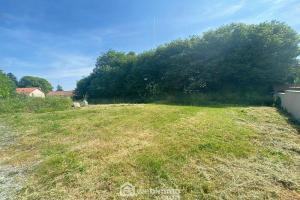 Picture of listing #322750492. Land for sale in Pouzauges