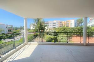 Picture of listing #322785692. Appartment for sale in Saint-Raphaël