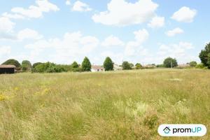 Picture of listing #322882641. Land for sale in Sainte-Livrade-sur-Lot